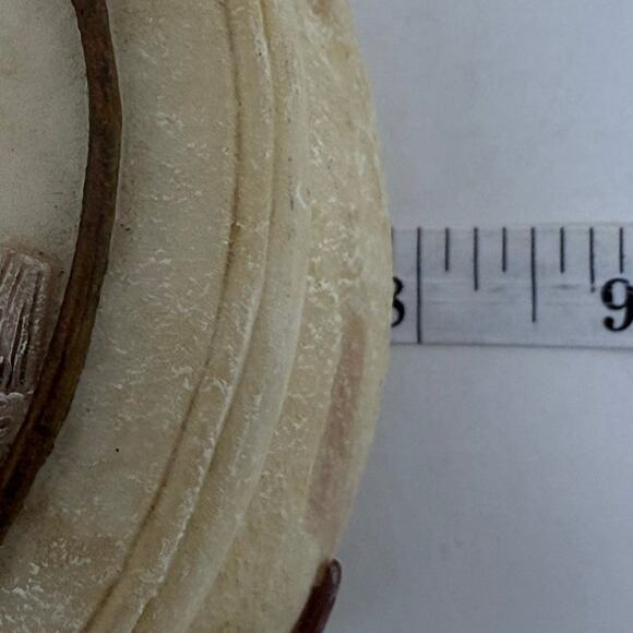 Hand Painted 3D Flower Garden Oval Storage Box - Picture 8 of 10